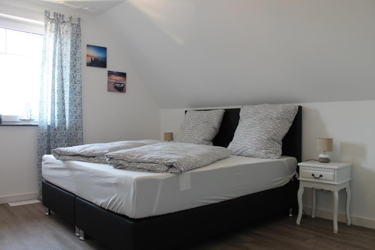 Ferienhaus Finja In Born Esterno foto